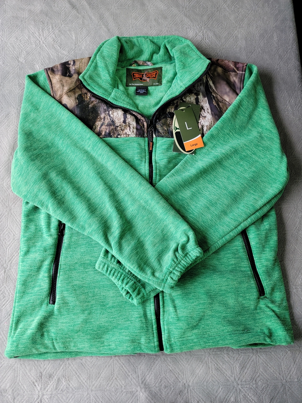 Trail Crest Green Utility Jacket with Camo Yoke - Large